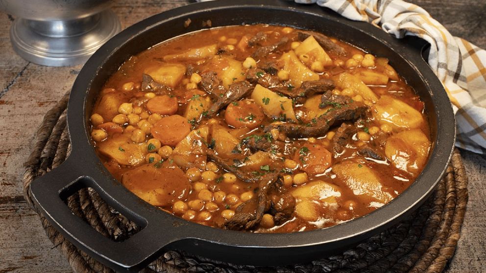 Un evento familiar donde la creatividad culinaria se encuentra con música, bailes y actividades para todas las edades.