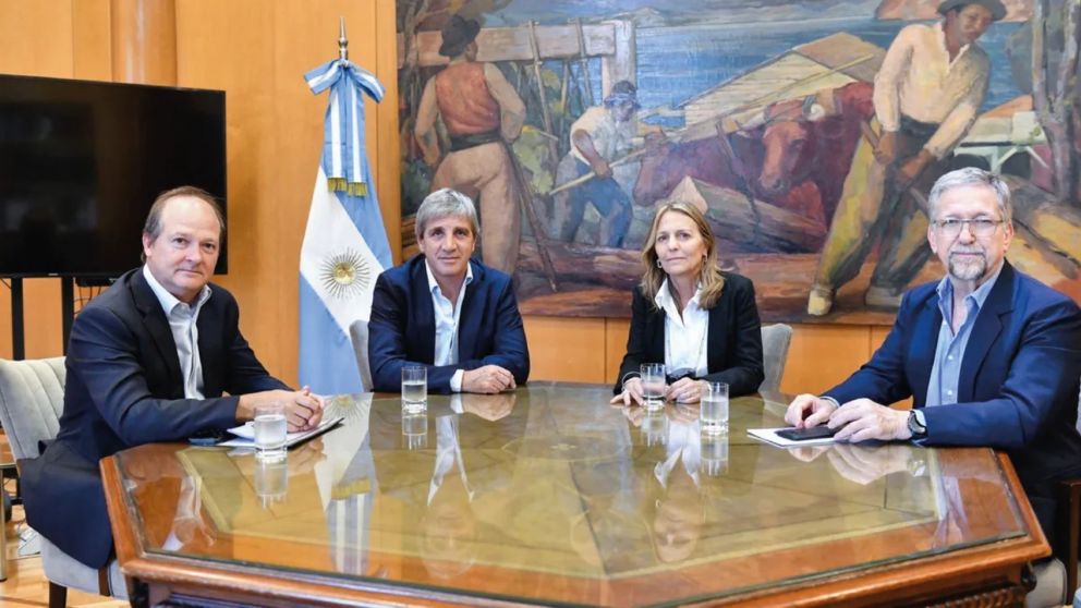 El Gobierno anunció que permitirá a grandes comercios la posibilidad de vender electricidad para bajar la demanda en los picos de calor (Imagen ilustrativa).