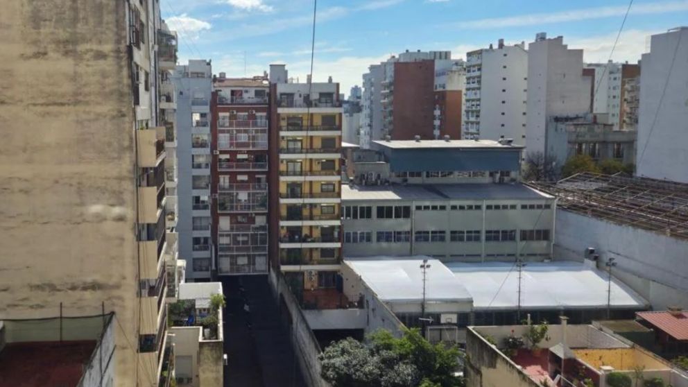 Cuatro departamentos con precios accesibles.