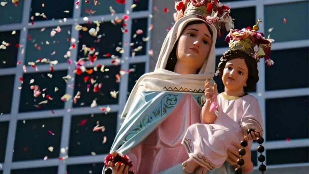 La Virgen del Rosario de San Nicolás es muy especial para sus devotos por su misión protectora de sus creyentes.