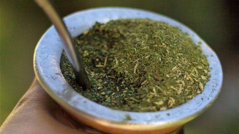 El aumento fue dispuesto por el Directorio del Instituto Nacional de la Yerba Mate (imagen ilustrativa).