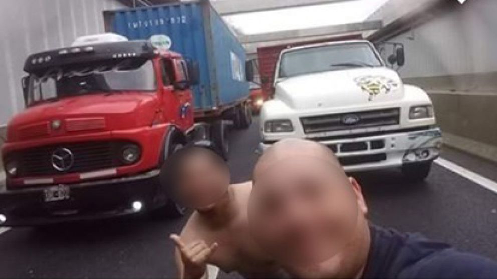 El momento del irresponsable accionar (Facebook).