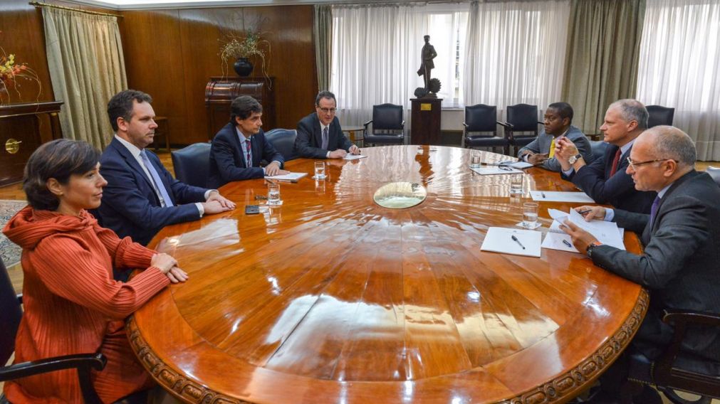 Alejandro Werner y Roberto Cardarelli se reunieron este martes con Lacunza y Sandleris.