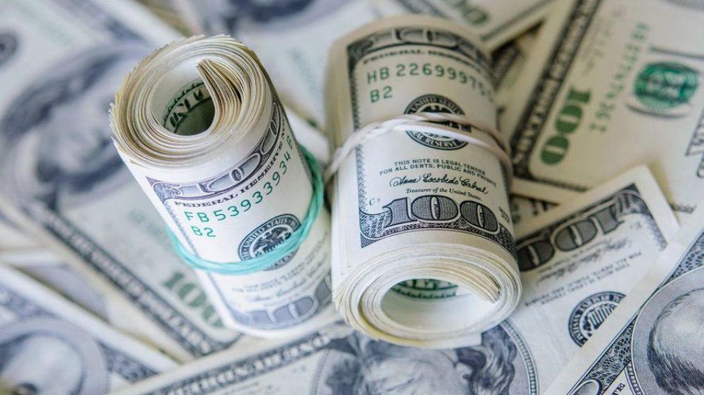 El dólar cedió 14 centavos. (Archivo)