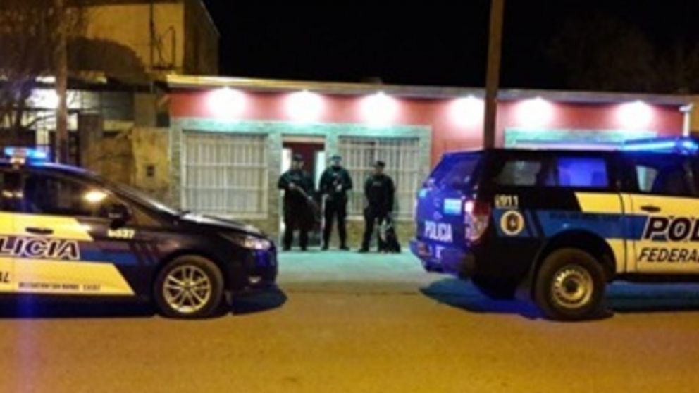 Cuatro sospechosos fueron detenidos en la provincia mendocina.