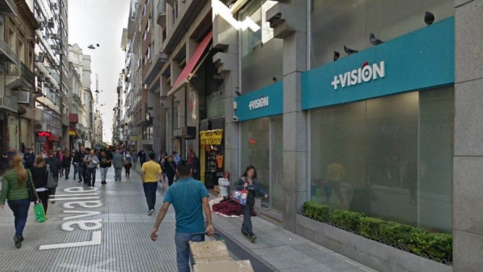 En esta transitada arteria porteña ocurrió el hurto.