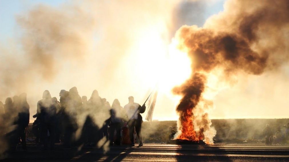 El corte de ruta, uno de los métodos de protesta de los trabajadores (Gentileza Canalabierto.com)