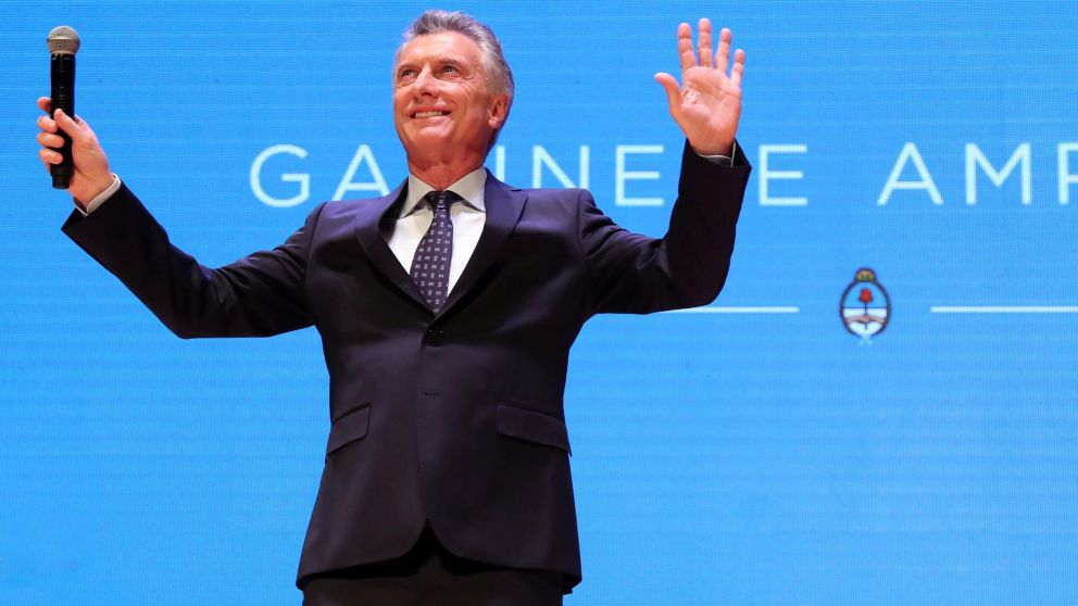 El presidente arengó a los integrantes de Juntos por el Cambio.