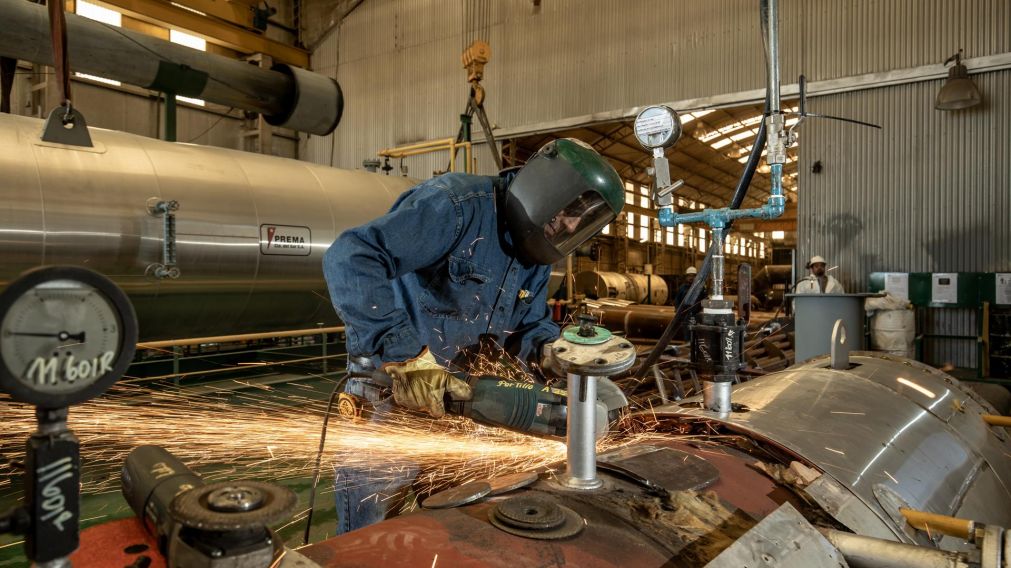 Tanto empresarios como trabajadores descartaron un alivio con el bono.