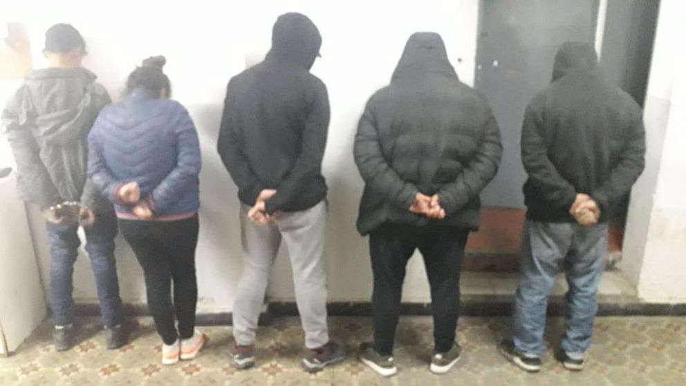 La policía tiene trece hechos comprobados y siete por probar,