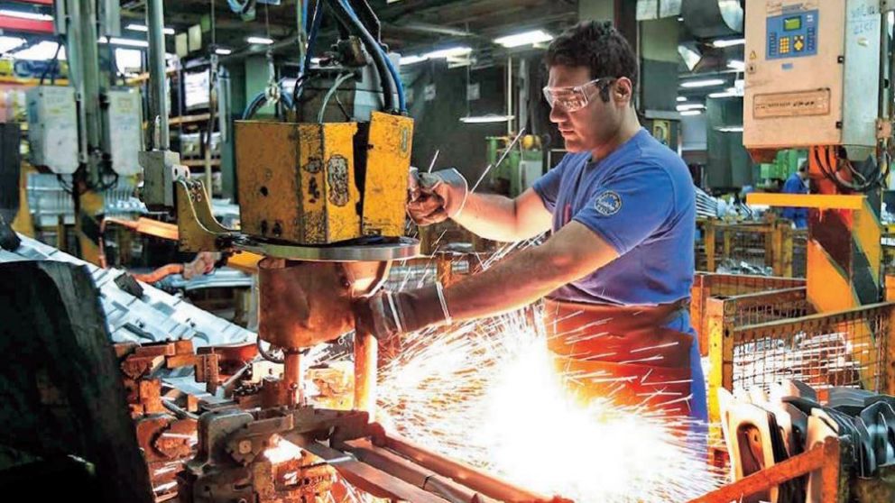 Una de las medidas alcanza a las PyMES, que podrán obligaciones a la AFIP en 10 años (Imagen ilustrativa).