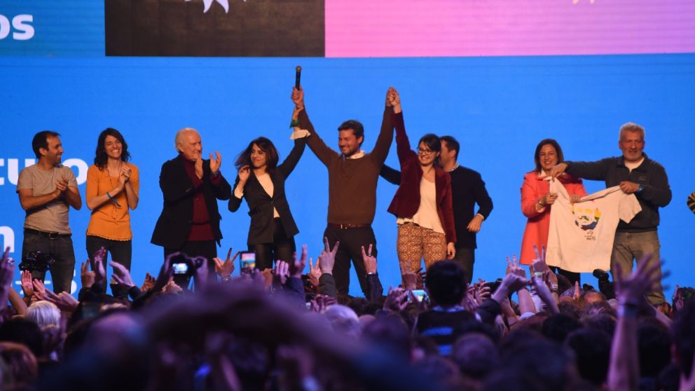 Lammens destacó que el Frente de Todos hizo una "elección histórica" en la Ciudad. (Jonatan Moreno/Crónica)