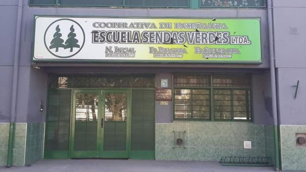 Ocurrió en la escuela Sendas Verdes, situada en la localidad de Longchamps. (Google Street View)