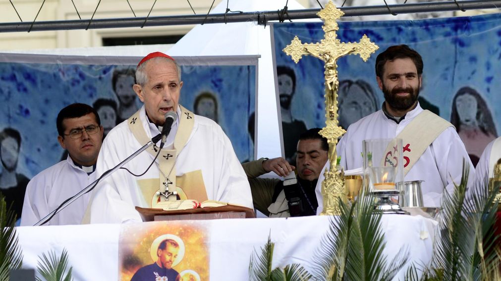 Una multitud presenció la misa central del arzobispo Mario Aurelio Poli (Jonatan Moreno/Crónica).