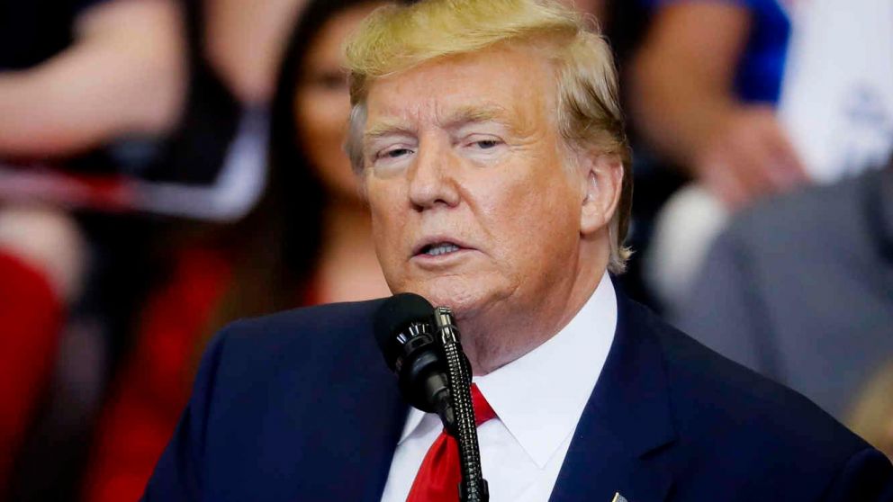 La decisión de Donald Trump "es por la usupación de Nicolás Maduro en el poder".