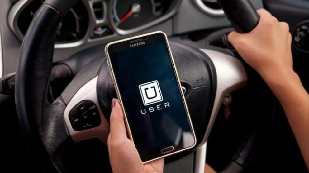 Los conductores de Uber deberán pagar una "deuda histórica".