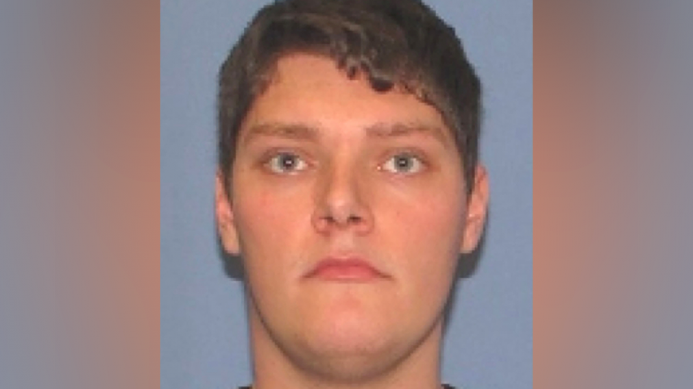 Connor Betts, el joven de 24 años, autor de la masacre, que pudo ser abatido por la policía.