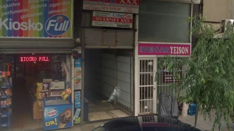 El cine xxx fue clasurado y su dueño detenido. (Gentileza: La Capital)