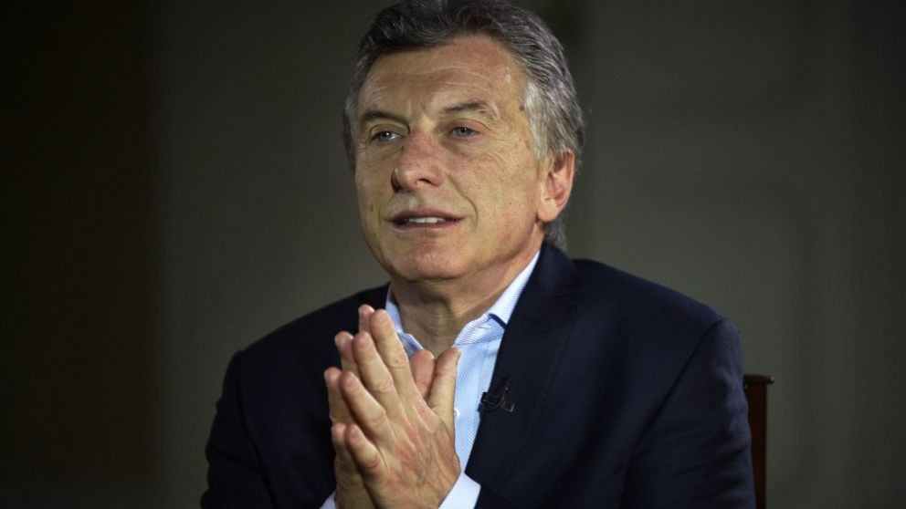 ¿La más interesante? La que llevó Elisa Carrió a Casa Rosada los últimos días.