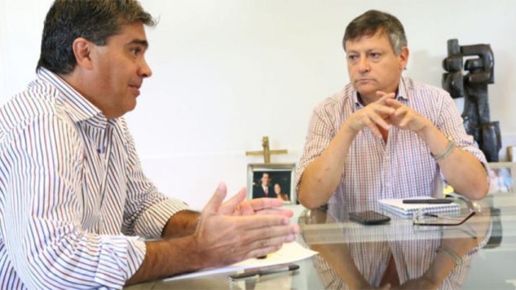 Jorge Capitanich y Domingo Peppo mantienen su disputa interna.