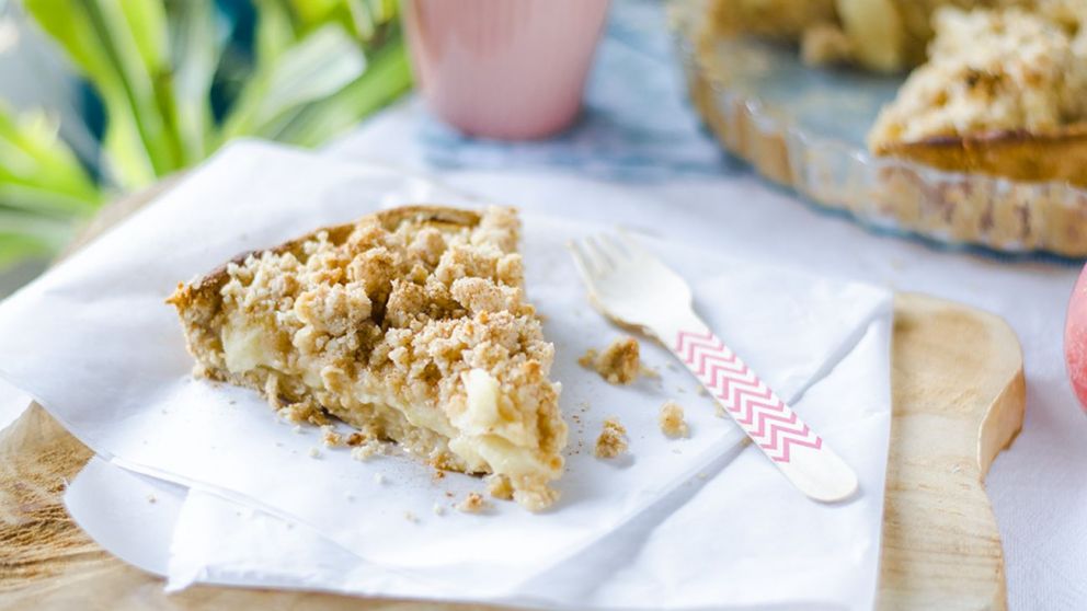 Receta de tarta de manzana con crumbl que conquista a cualquier paladar y es muy f�cil de hacer.