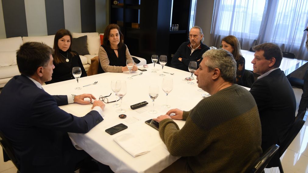 Los especialistas participaron de un nuevo encuentro con las autoridades del grupo Crónica (Rúben Paredes - Diario Crónica)