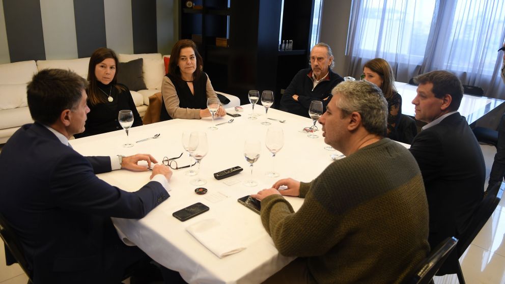 Los especialistas participaron de un nuevo encuentro con las autoridades del grupo Crónica (Rúben Paredes - Diario Crónica)