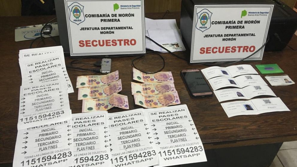 Hubo operativos en una plaza de Morón y en una vivienda de Merlo.