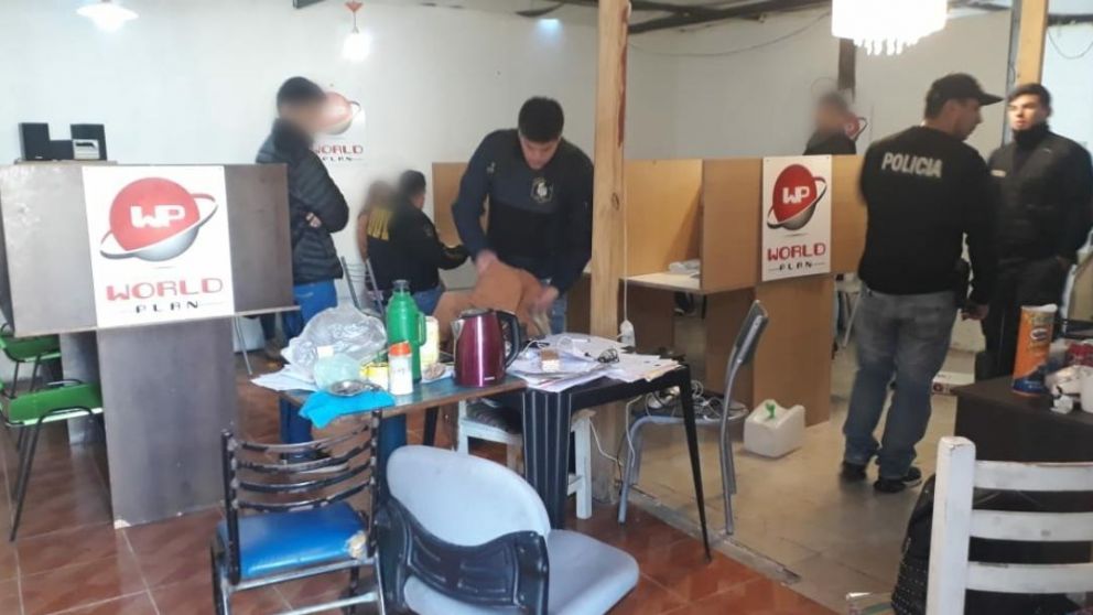 Una de las sucursales de la organización delictiva que estafa gente a través de call center.