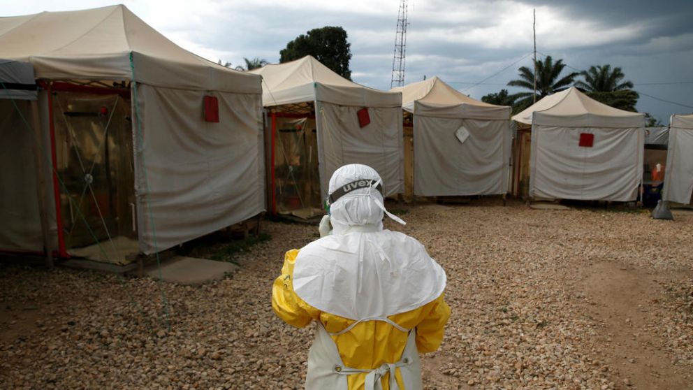 El brote epidémico de ébola en el Congo se convirtió en una "emergencia sanitaria de alcance internacional".