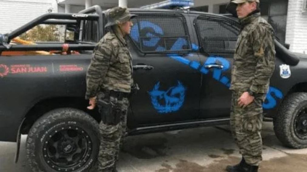 Personal de GERAS durante el rastrillaje en el lugar. (Gentileza San Juan 8)