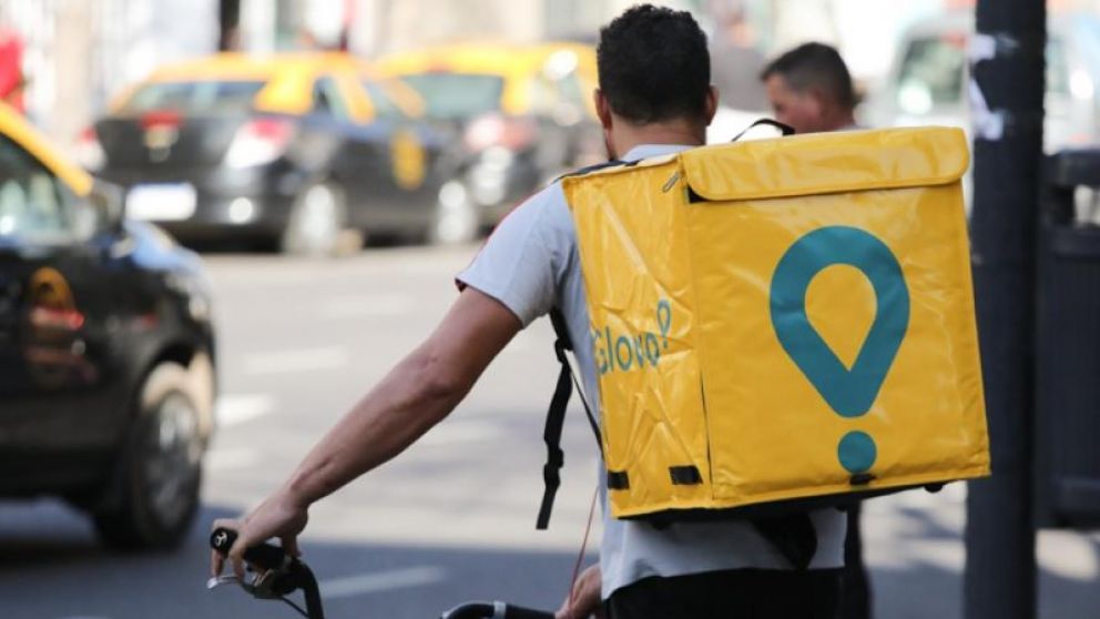 Se estima que son más de 10 mil los mensajeros registrados en las plataformas de delivery.