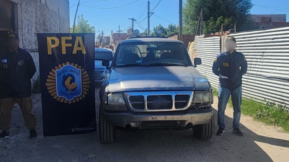 Capturaron a "dealer" acusado de venta cocaína y drogas sintéticas: también ofrecía vehículos robados en las redes sociales