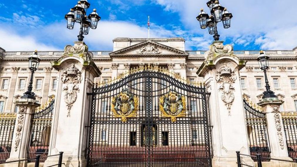 El palacio de Buckingham registró un inusual episodio.