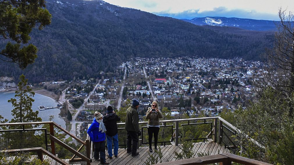 Fin de semana largo: un millón de turistas recorren el país