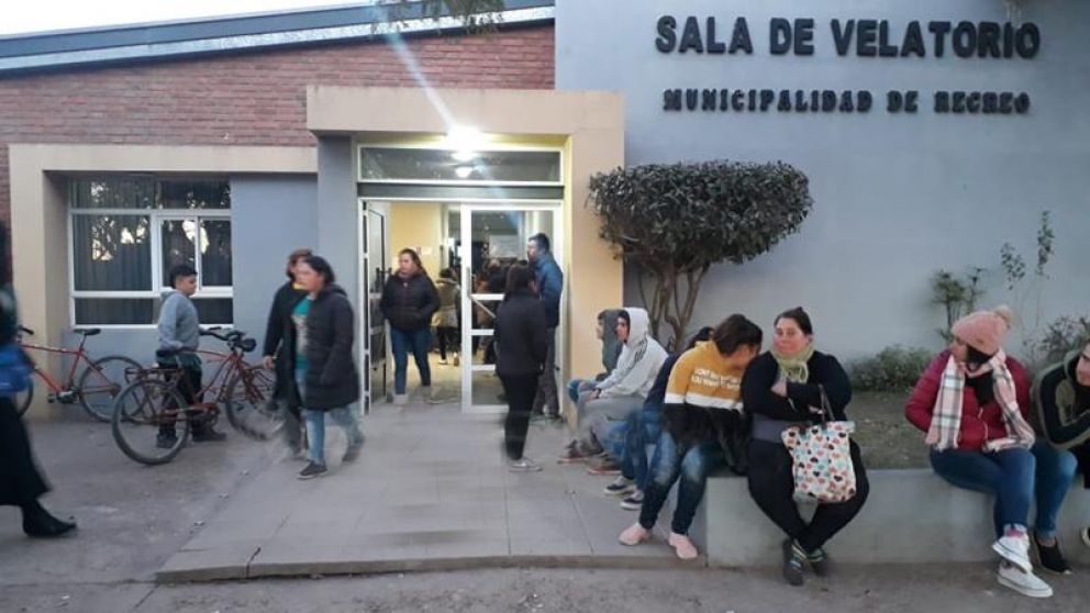 Sus restos fueron velados en la sala de Recreo. (Gentileza Airedesantafe.com.ar)