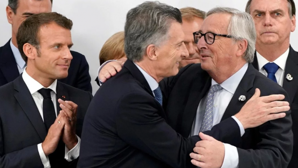 El presidente Mauricio Macri junto al titular de la Comisión Europea, Jean Claude Juncker.