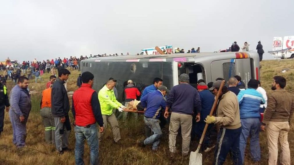 Por el accidente,13 personas murieron y 20 resultaron heridas.