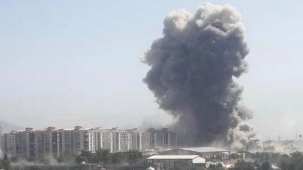 La explosión se sintió en el centro de la capital afgana (Twitter).