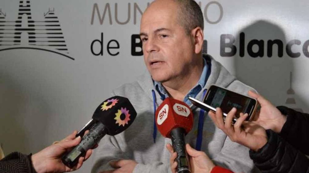 Ayala quiso llevar tranquilidad a todos los bahienses. (Gentileza La Brújula 24).