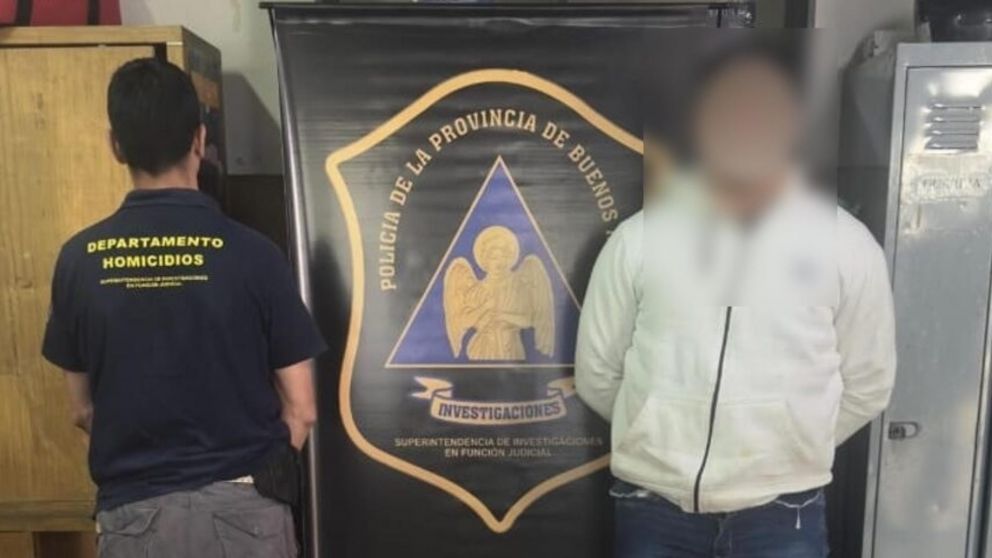 Este es el presunto sicario que resultó aprehendido por los investigadores policiales.