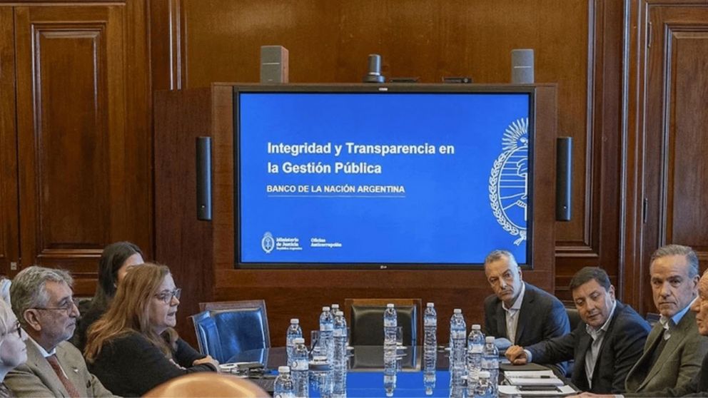 La Oficina Anticorrupción aprobó una guía para fortalecer la integridad en el sector público.