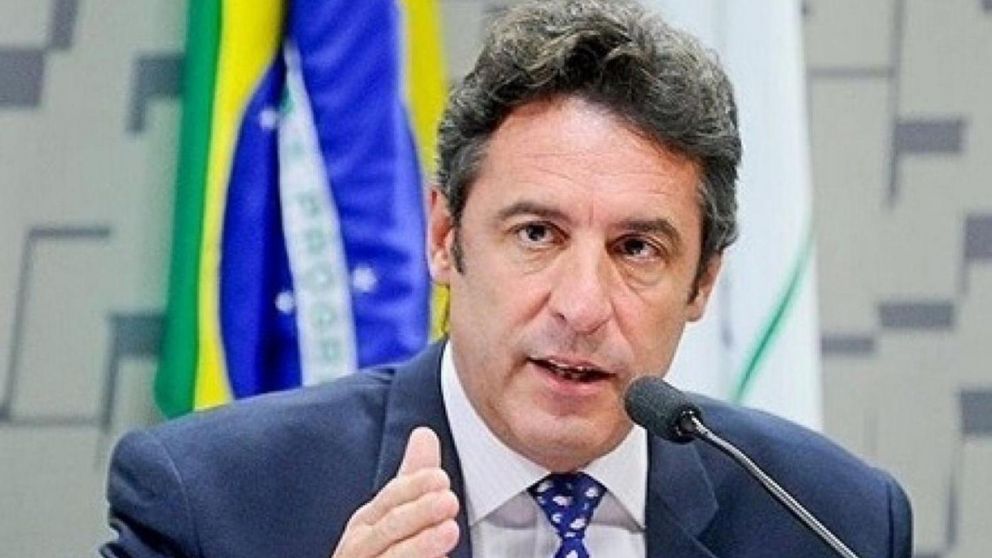 Carlos Magariños presentó su renuncia y pronto anunciaran su salida oficial.