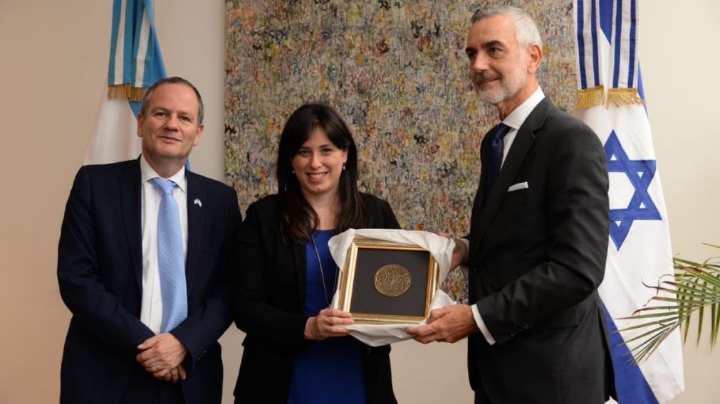 La vicecanciller israel� estuvo de visita en Argentina.