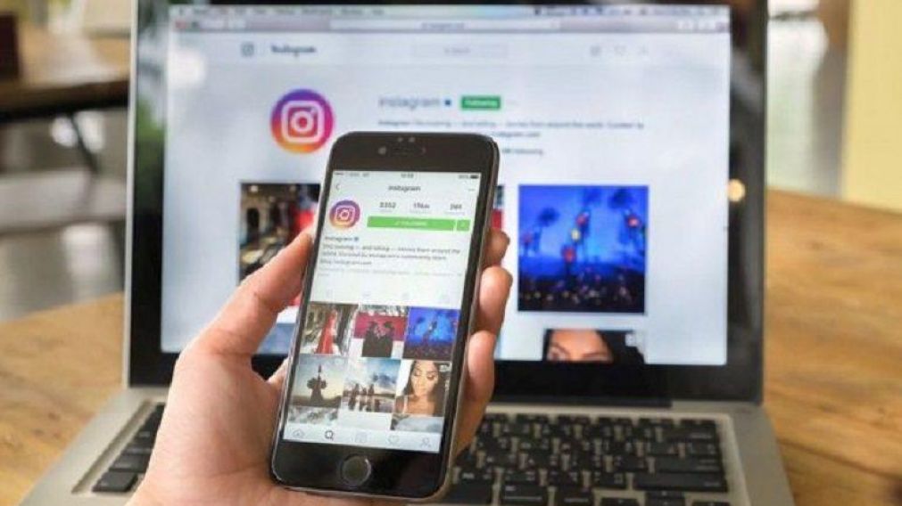 La red social afirma que la aparici�n de publicidades de inter�s de los usuarios es casualidad.