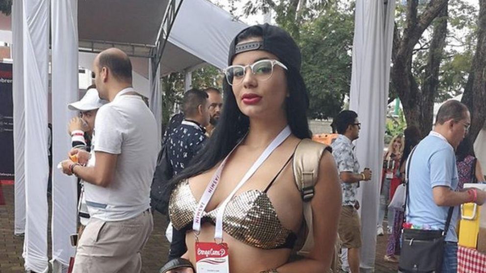 Amaranta promete promocionar buenos alumnos.