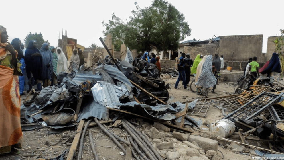 Así quedó el bar tras el triple ataque suicida.