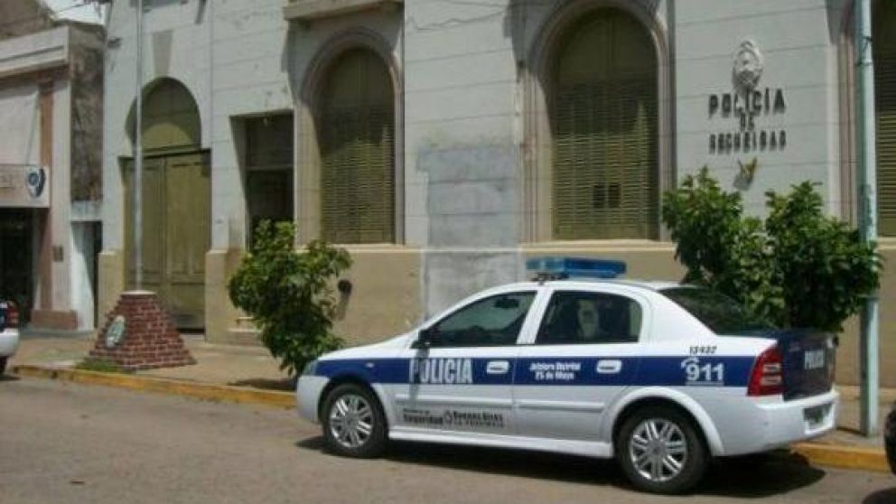 Personal de la comisaría de 25 de Mayo detuvo a la mujer.