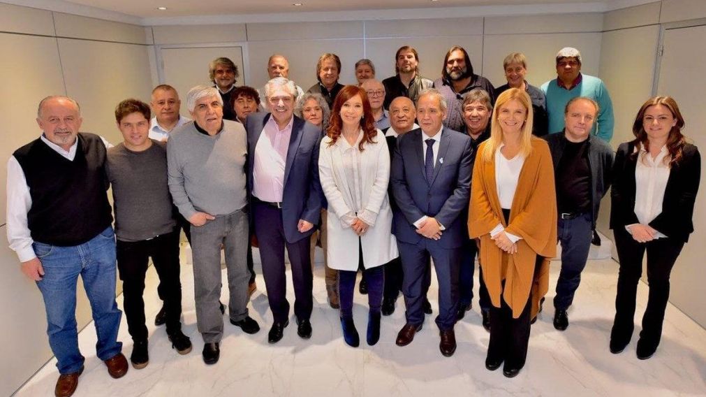 Alberto Fernández y Cristina Kirchner recibieron el apoyo de la CTA y otros gremios.