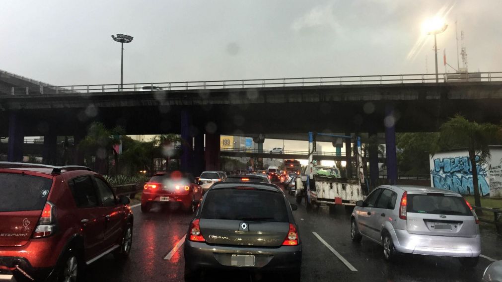 Se viene la lluvia a Capital Federal y Gran Buenos Aires (Carlos Ventura/Crónica/Archivo)